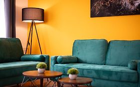 Free Living - Jungle Design Apartments, Zentrum, Parkplatz, Kueche, Wlan